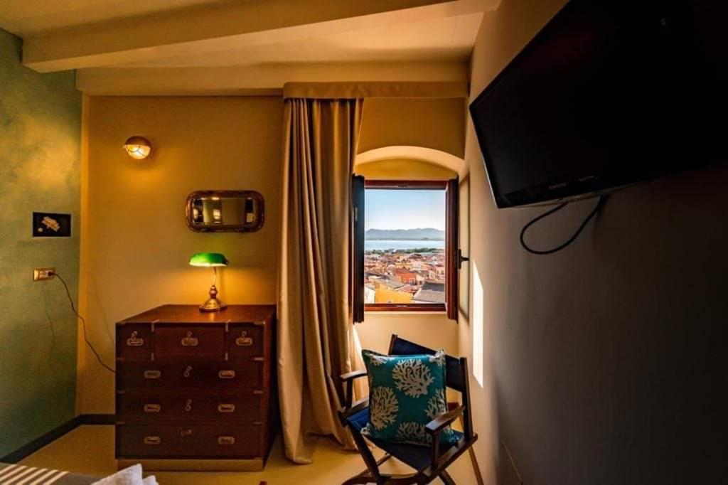 Le Tre Caravelle Hotel Sant'Antioco Exterior photo